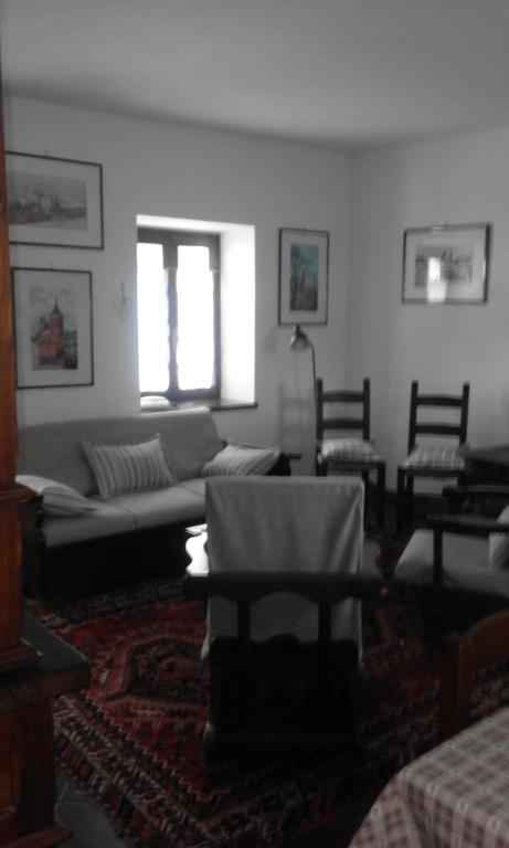 Casa Ramonda Guest House Neive Room photo