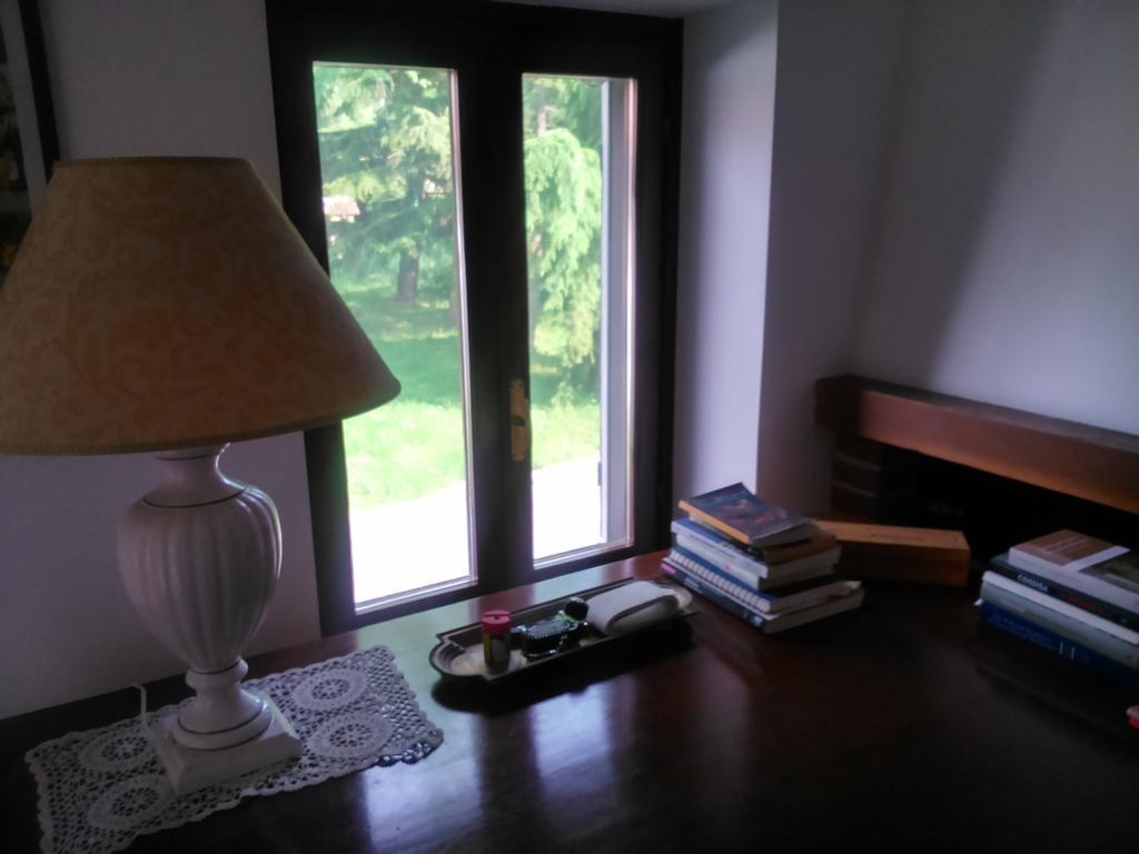 Casa Ramonda Guest House Neive Room photo